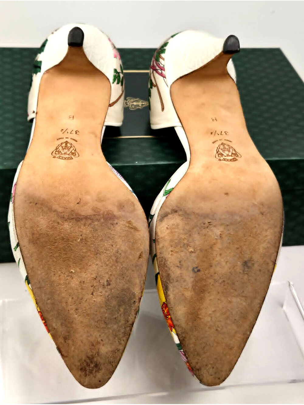 Vintage Gucci Flora Pumps 37.5 7.5 Floral Heels 1980s Italy w Box - Picture 16 of 16